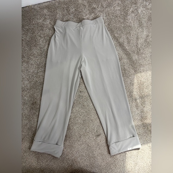 Sympli Pants - SYMPLI Black Pull-On Cropped Cuffed Jersey Knit Pants Size 6 EUC made in Canada